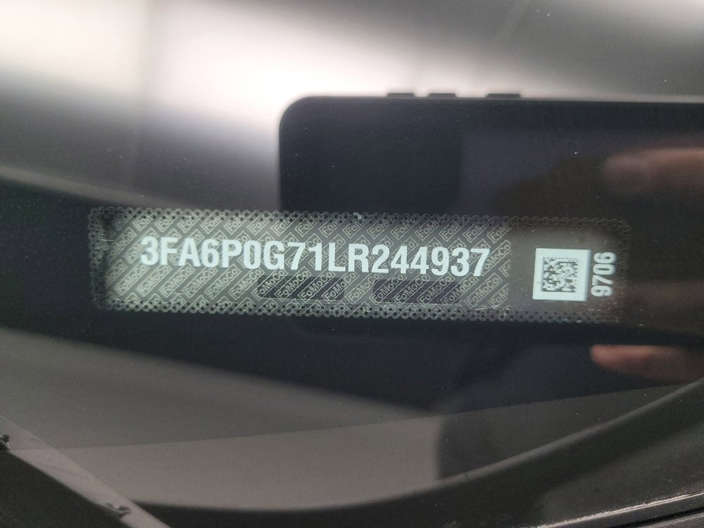 Used 2020 Ford Fusion S image 33