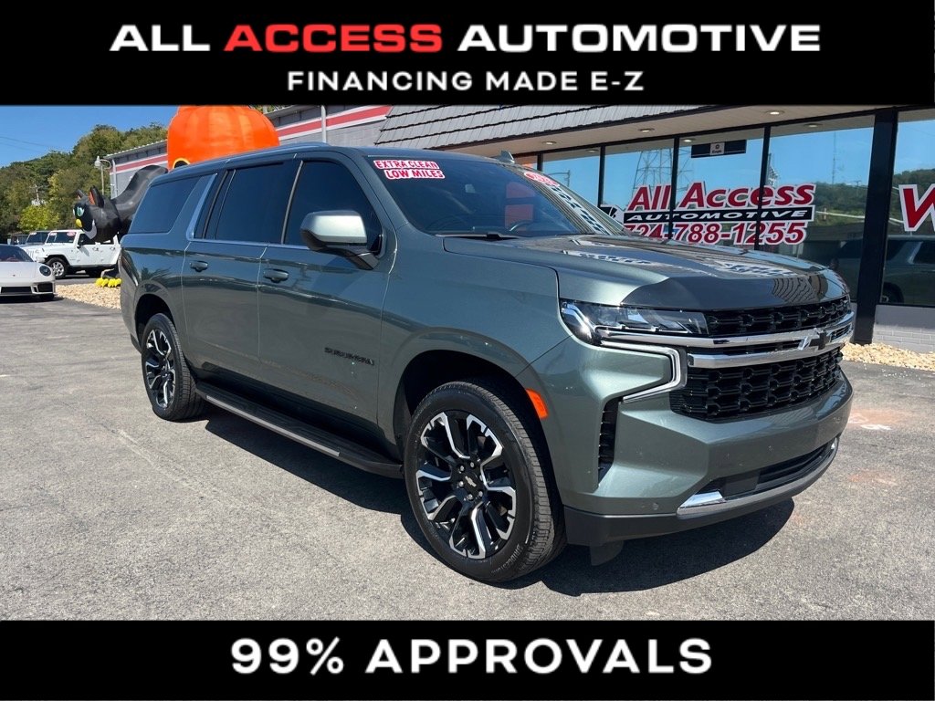 Used 2023 Chevrolet Suburban LS w/ Driver Alert Package image 2