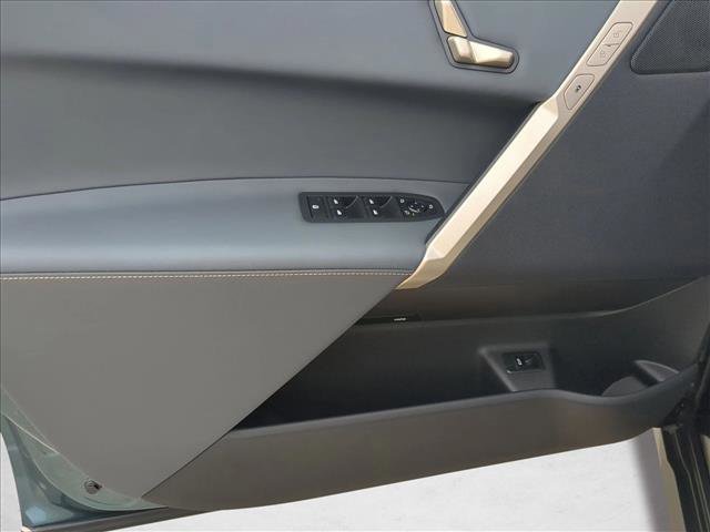 Certified 2023 BMW iX xDrive50 image 10