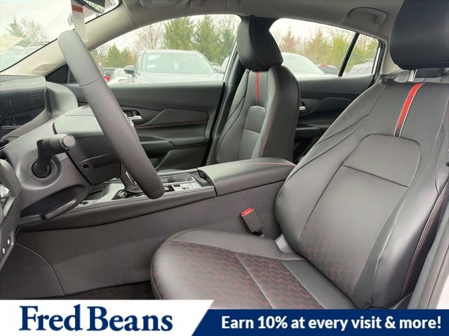 New 2026 Nissan Sentra SR w/ SR Premium Package FWD image 13