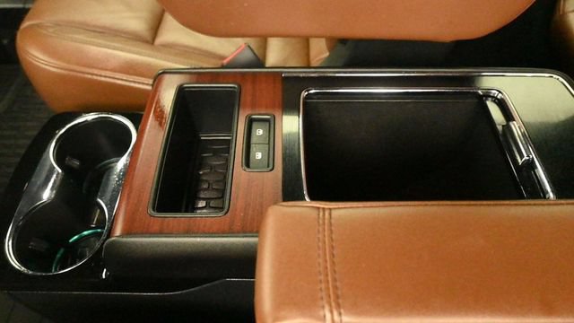 Used 2022 Lincoln Aviator Reserve w/ Equipment Group 201A RWD image 14