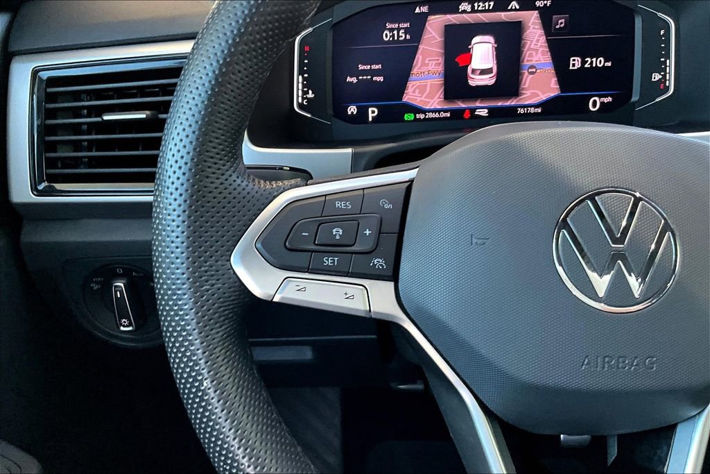 Used 2021 Volkswagen Atlas Cross Sport SEL R-Line image 24