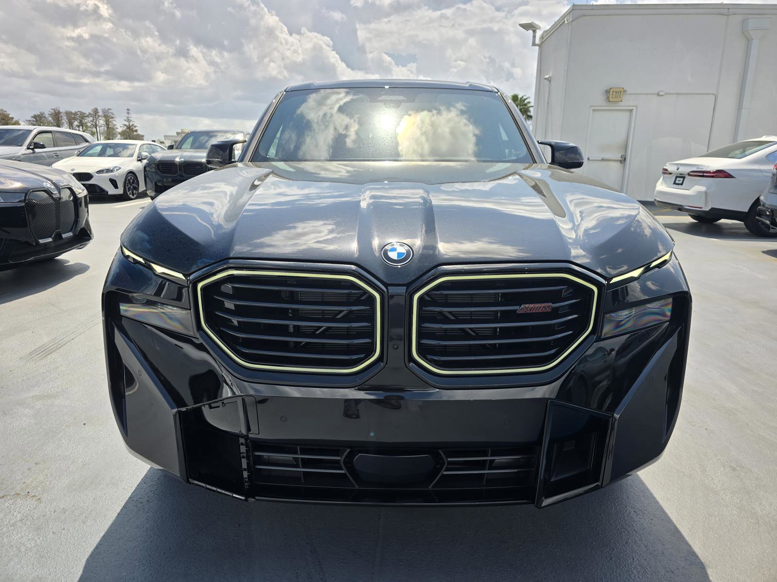 New 2026 BMW XM Label Red image 2