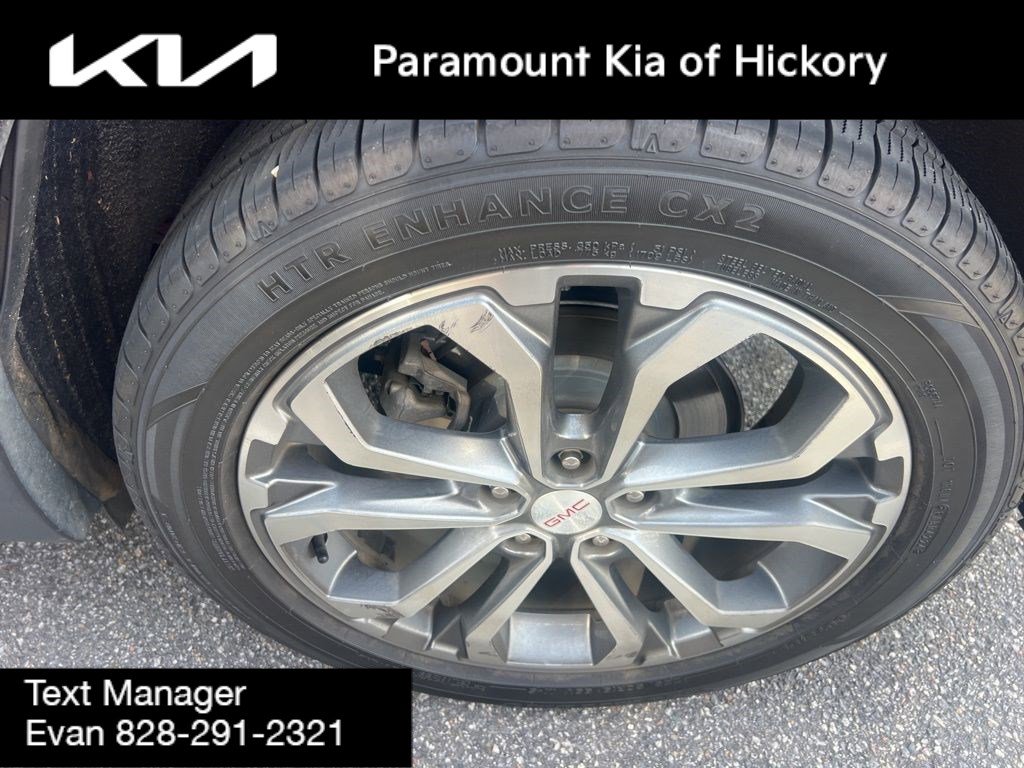 Used 2018 GMC Terrain SLT w/ Preferred Package image 9