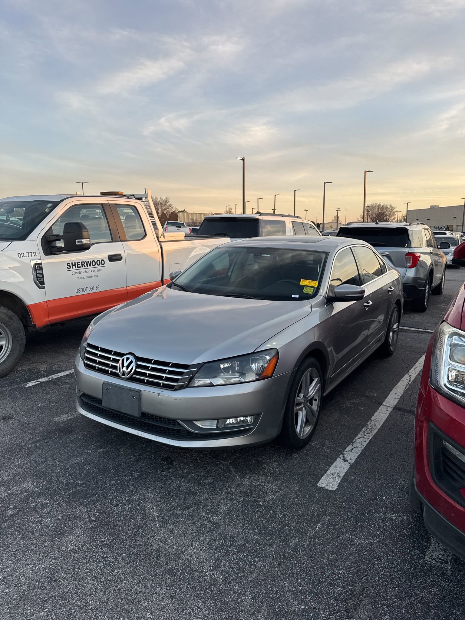 Used 2013 Volkswagen Passat TDI SE image 1