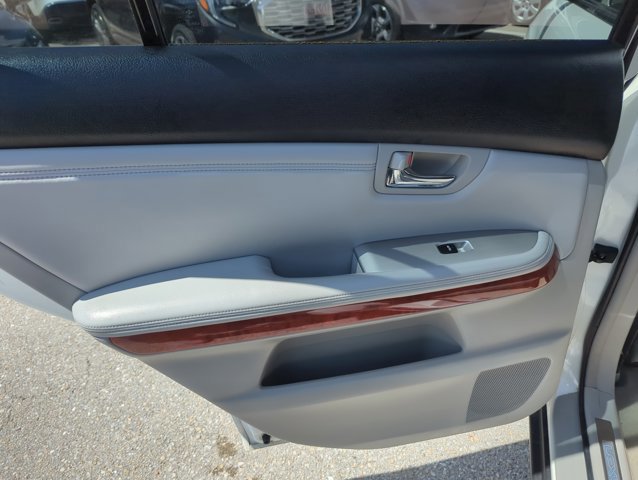 Used 2004 Lexus RX 330 image 25