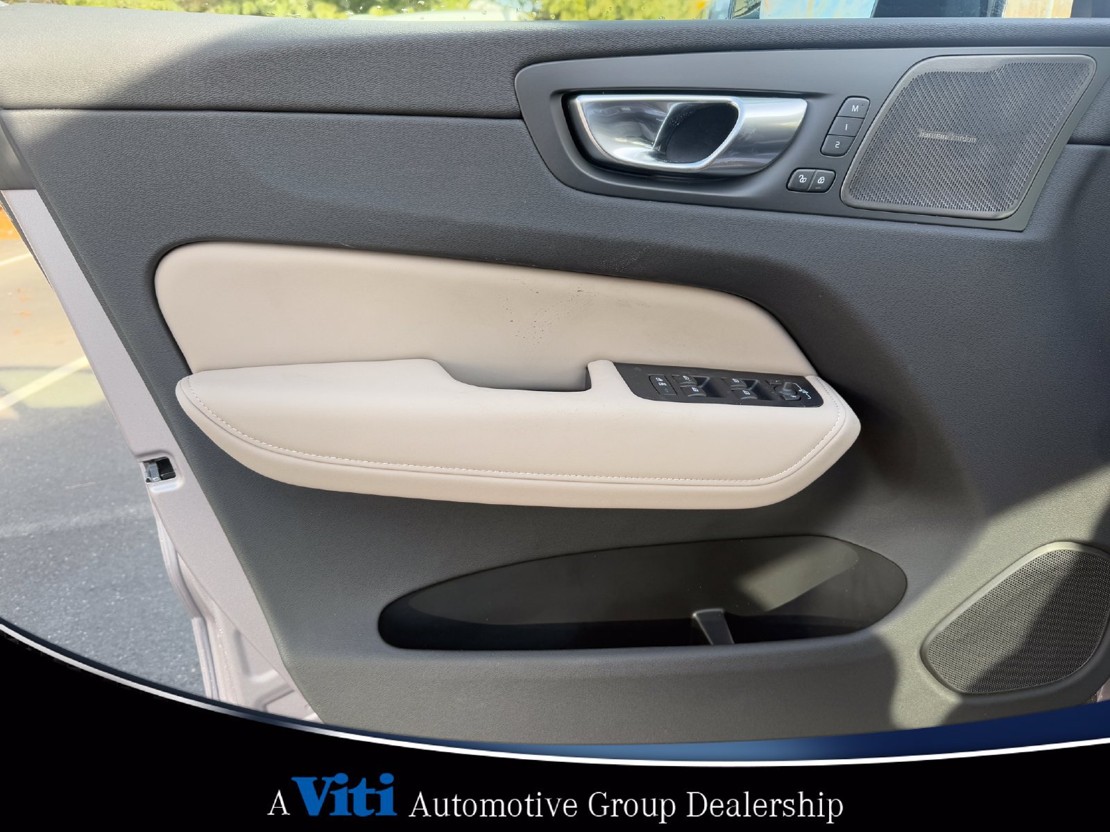 Used 2026 Volvo XC60 B5 Plus w/ Protection Package Premier AWD/4WD image 11