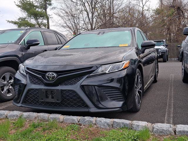 Certified 2019 Toyota Camry SE FWD image 3