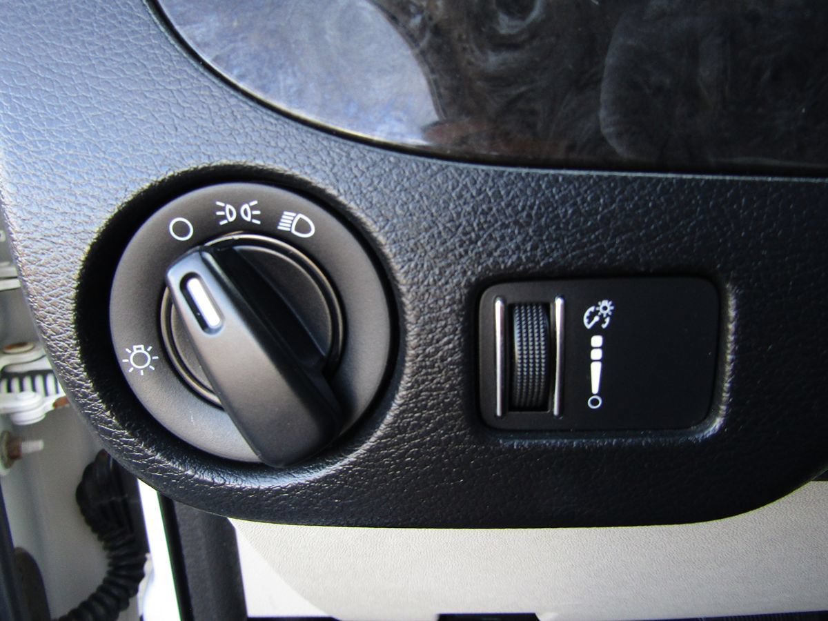 Used 2013 RAM C/V Tradesman FWD image 11