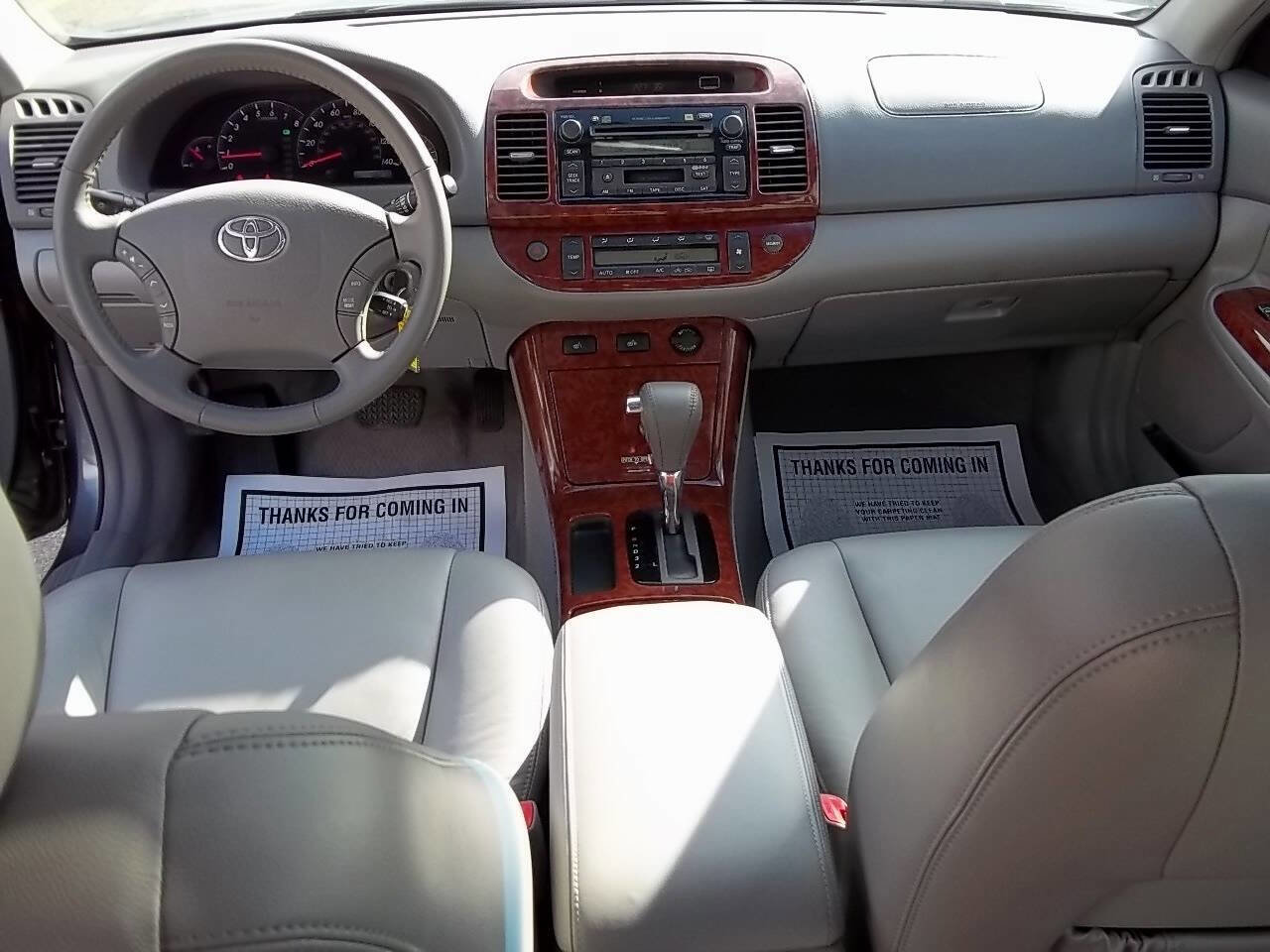 Used 2005 Toyota Camry XLE image 3
