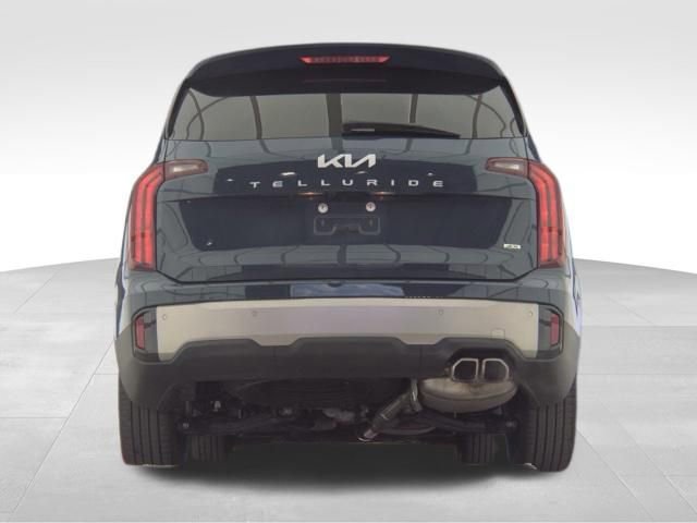 Used 2025 Kia Telluride S image 4