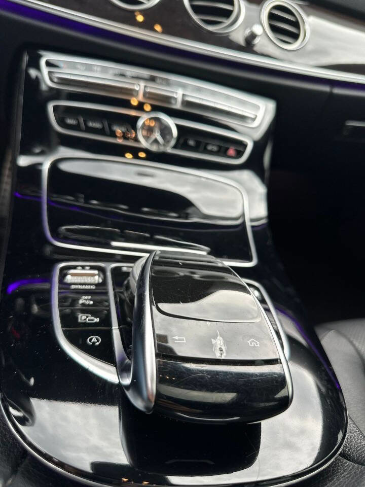 Used 2017 Mercedes-Benz E 300 image 13