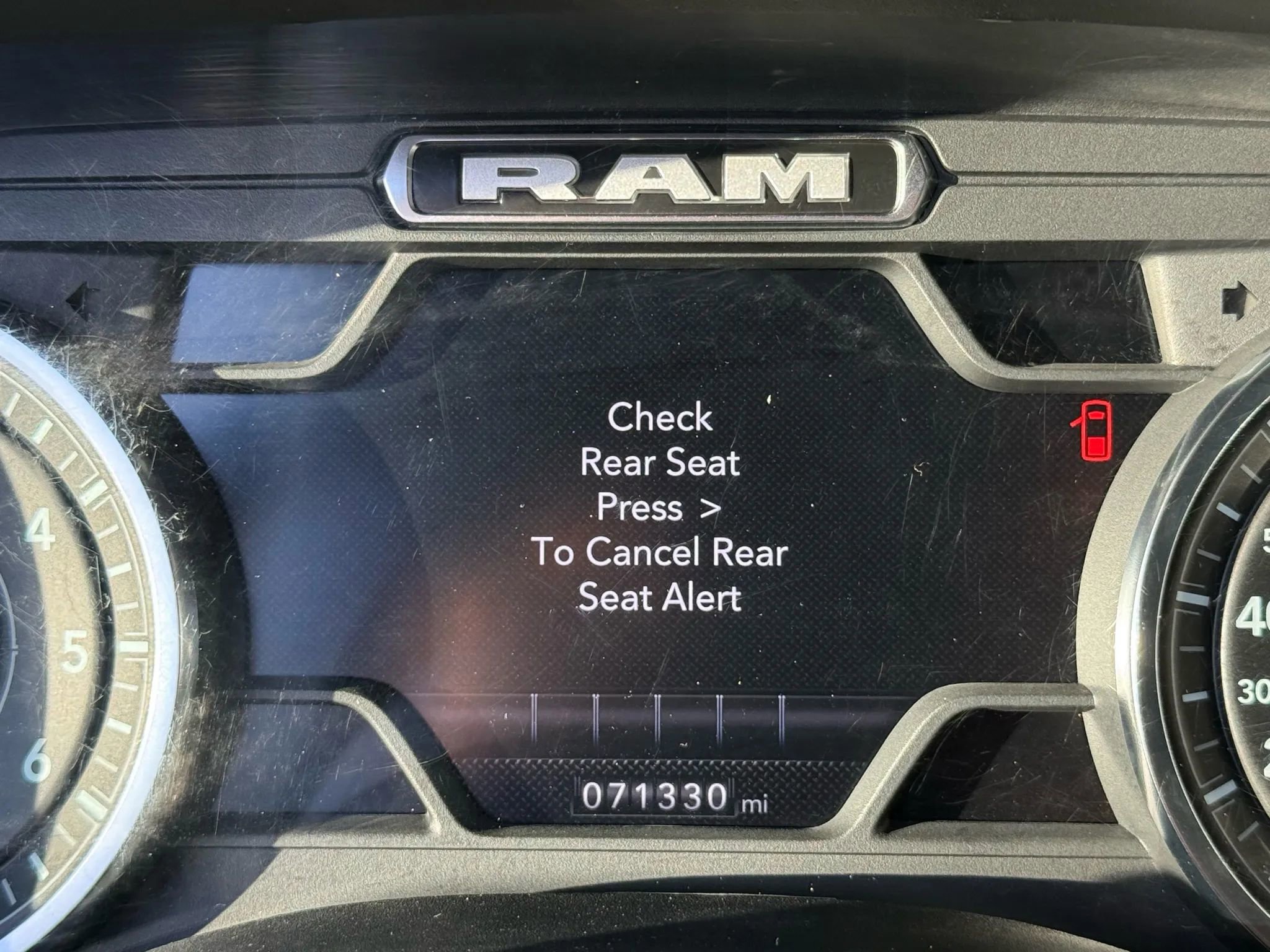 Used 2023 RAM 1500 Laramie image 14