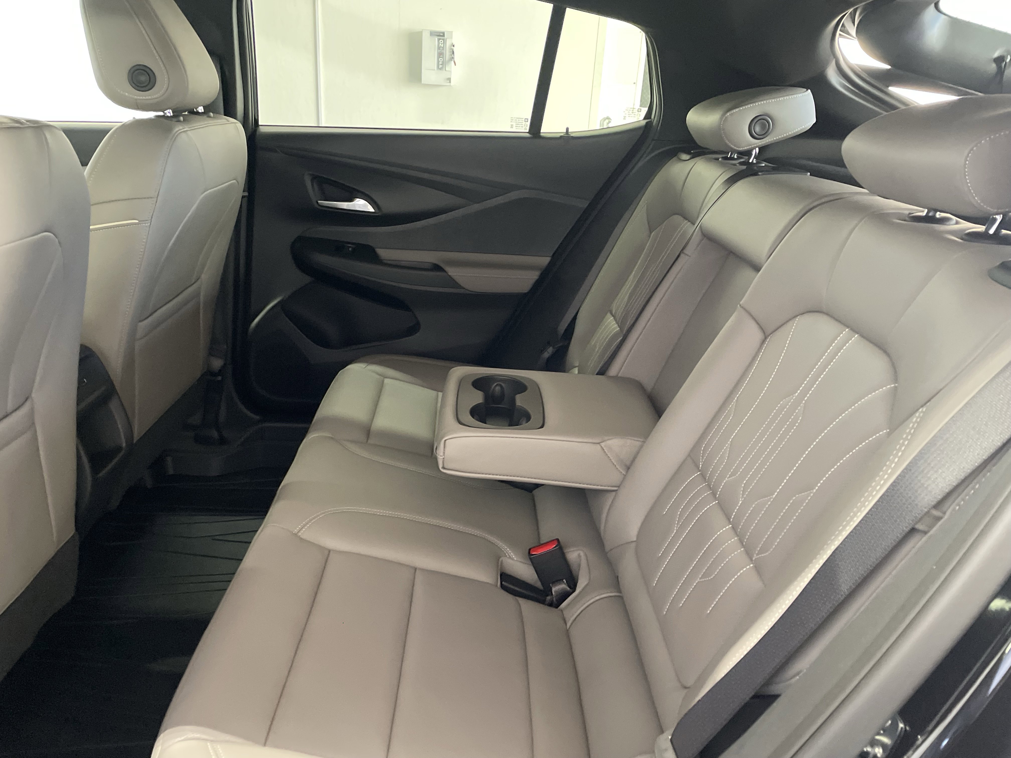 New 2026 Buick Envista Avenir image 12