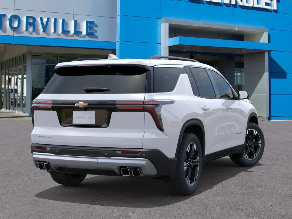 New 2027 Chevrolet Traverse LT w/ Sun and Wheel Package FWD image 4
