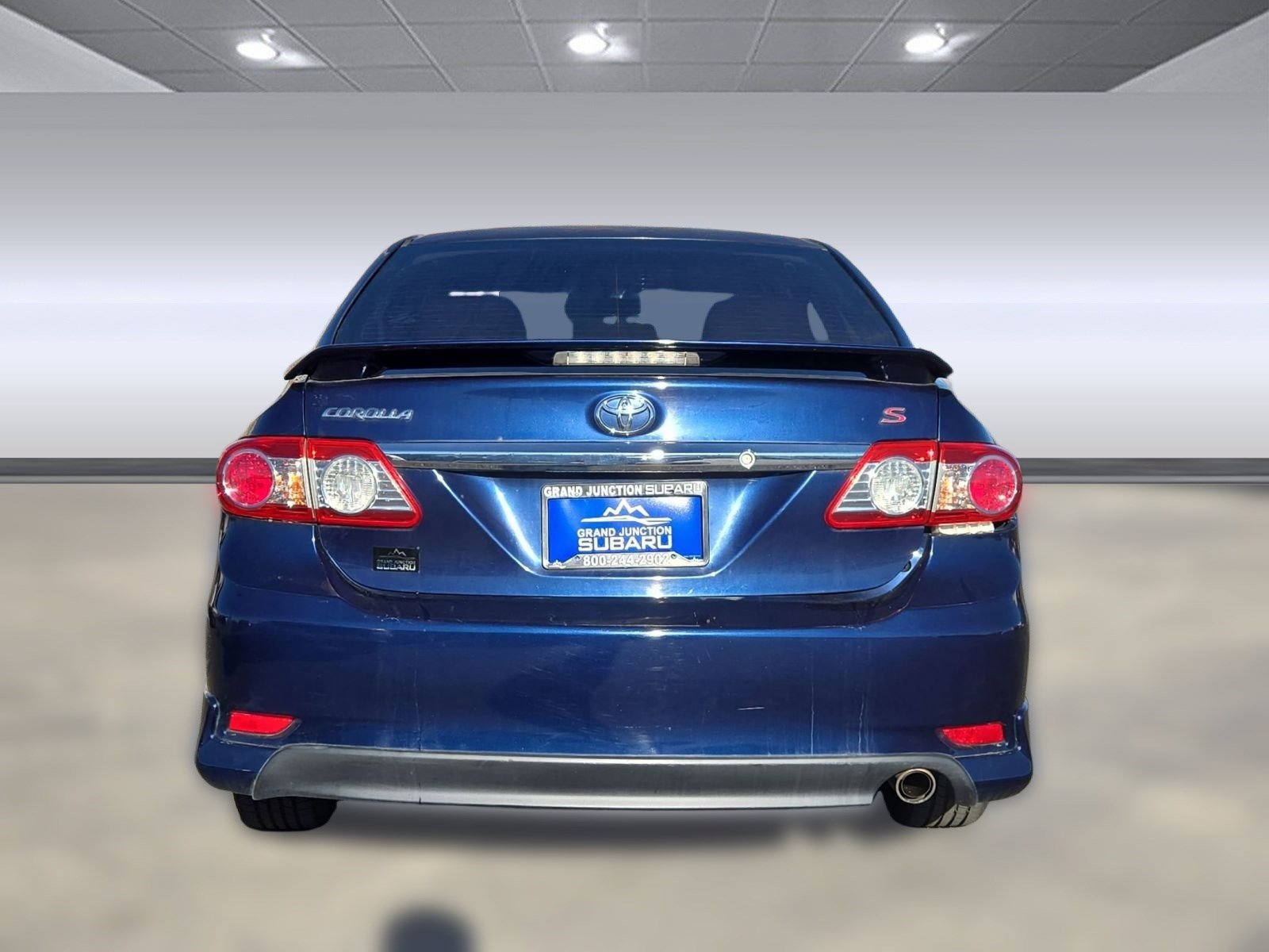 Used 2011 Toyota Corolla LE image 9