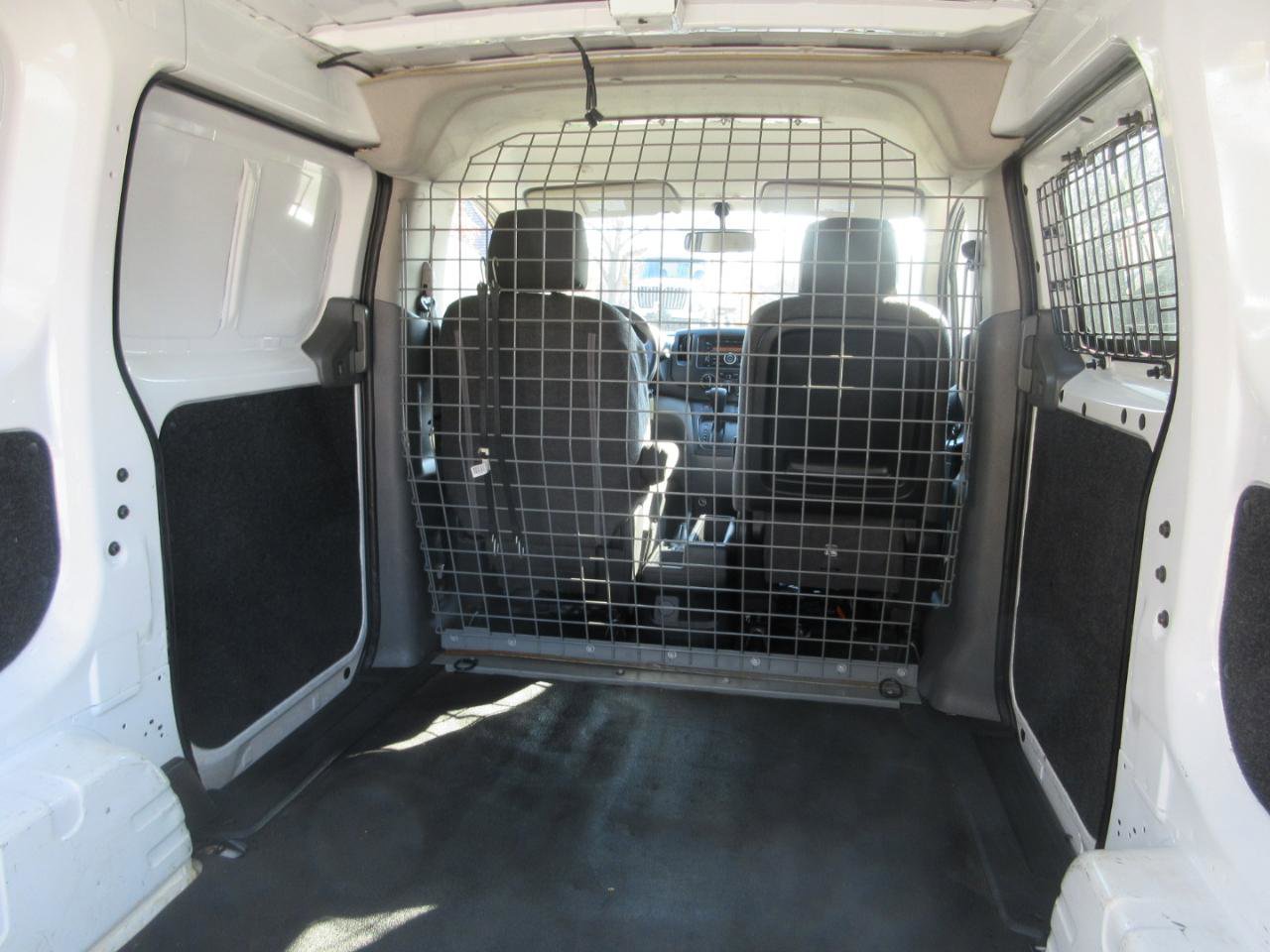 Used 2017 Chevrolet City Express LS image 23