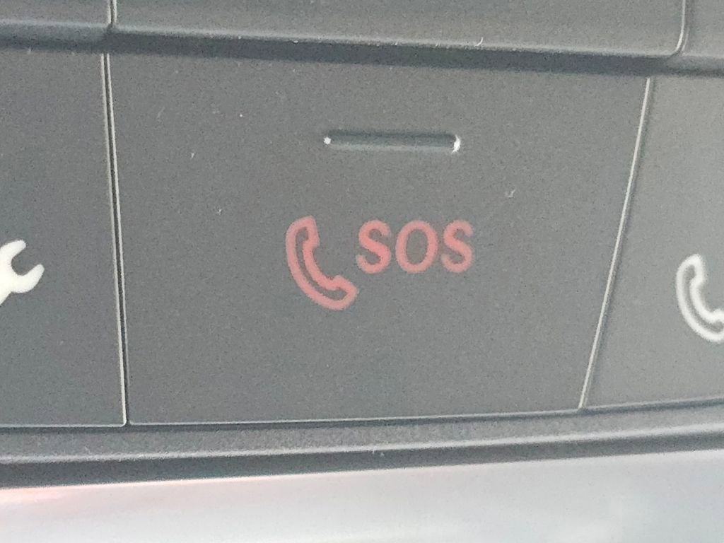 Certified 2018 Mercedes-Benz GLC 300 4MATIC image 8