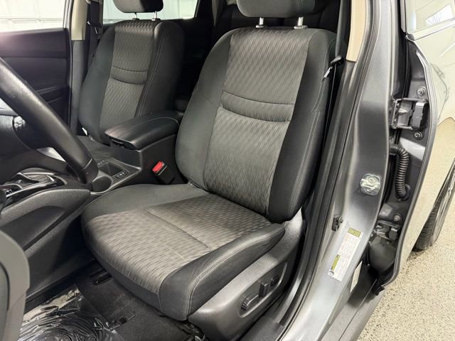 Used 2020 Nissan Rogue SV w/ Premium Package image 22