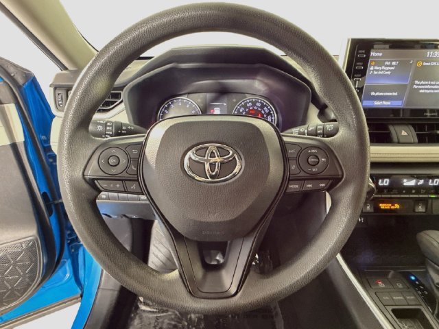 Used 2019 Toyota RAV4 XLE w/ Convenience Package FWD image 12