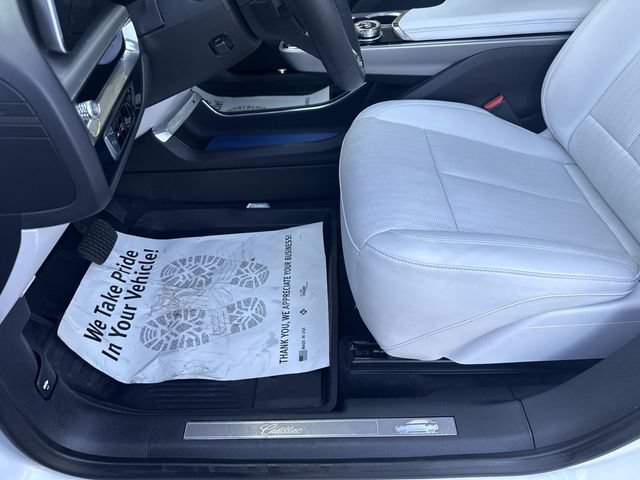 Certified 2024 Cadillac Lyriq Luxury w/ LPO, Floor Liner Package AWD/4WD image 48