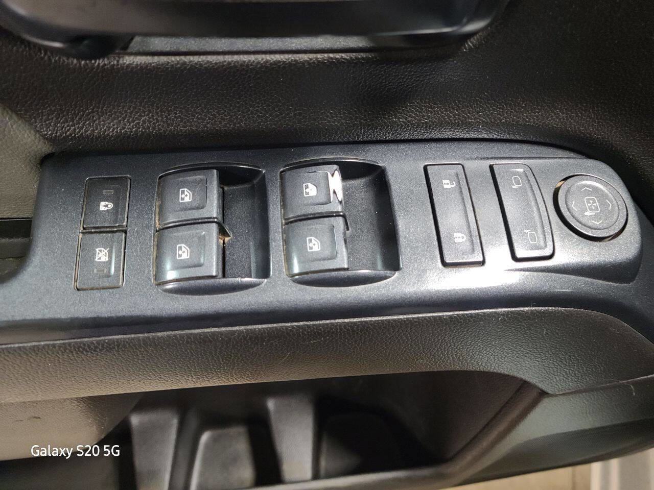 Used 2017 Chevrolet Silverado 2500 W/T image 24