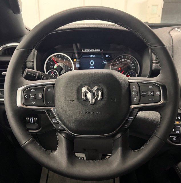 Used 2026 RAM 1500 Laramie AWD/4WD image 11