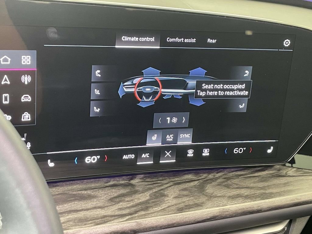 Certified 2025 Audi Q5 Premium w/ Convenience Package image 32