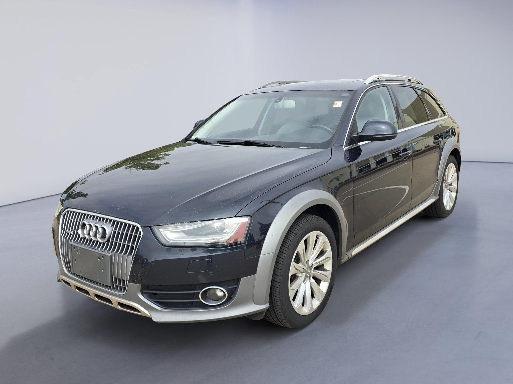 Used 2016 Audi A4 Premium Plus w/ Technology Package