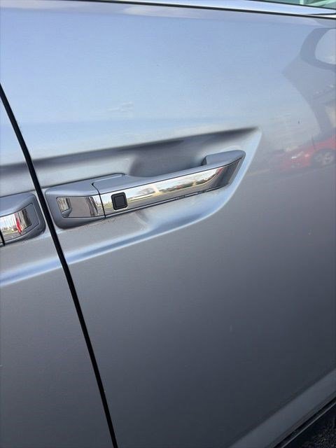 Used 2016 Honda Odyssey SE image 7