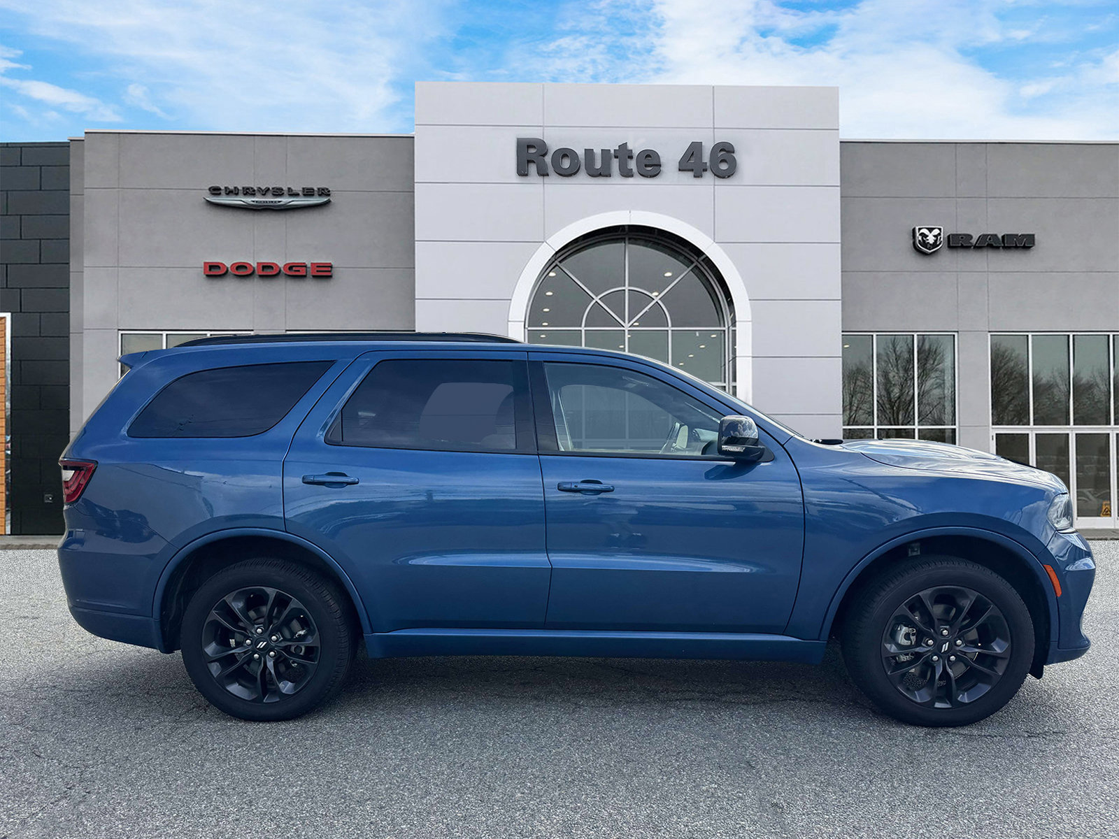 Used 2025 Dodge Durango GT AWD/4WD image 12