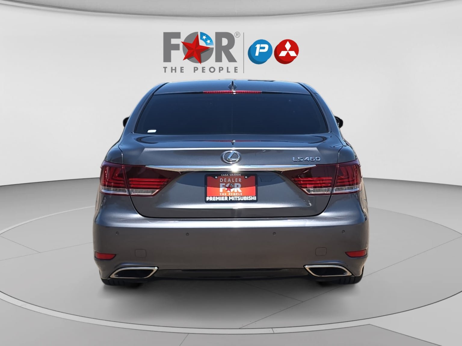 Used 2014 Lexus LS 460 w/ Comfort Package RWD image 4