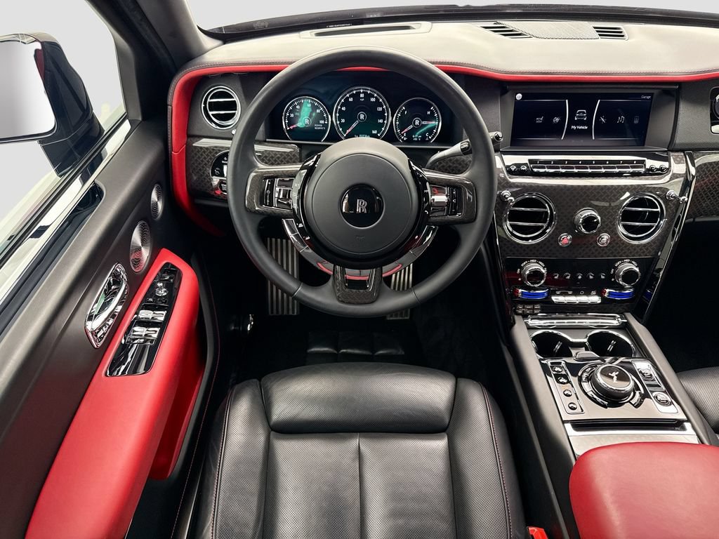 Certified 2022 Rolls-Royce Cullinan Black Badge w/ Dark Exterior Package AWD/4WD image 10