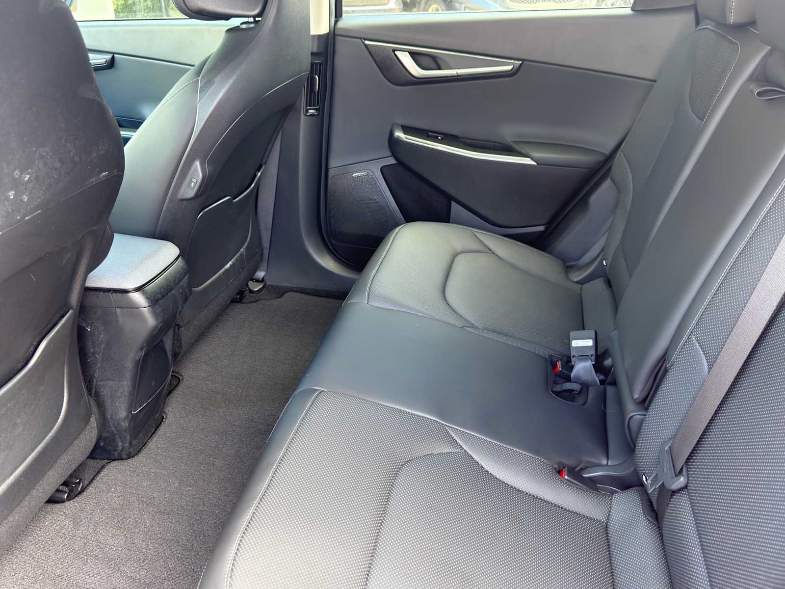 Certified 2024 Kia EV6 Wind RWD image 30