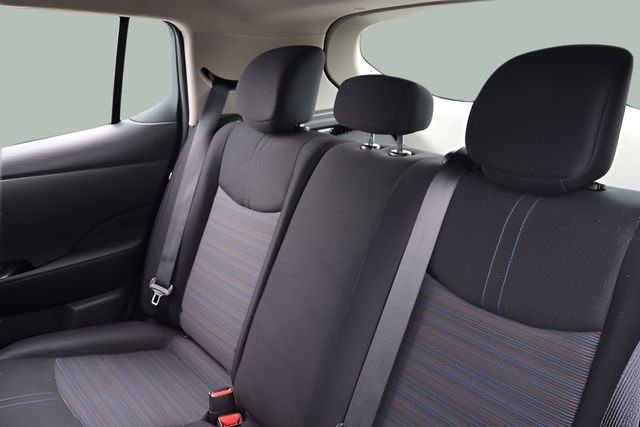 Used 2021 Nissan Leaf SV image 15