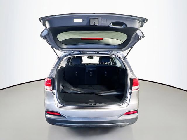 Used 2017 Kia Sorento LX image 29