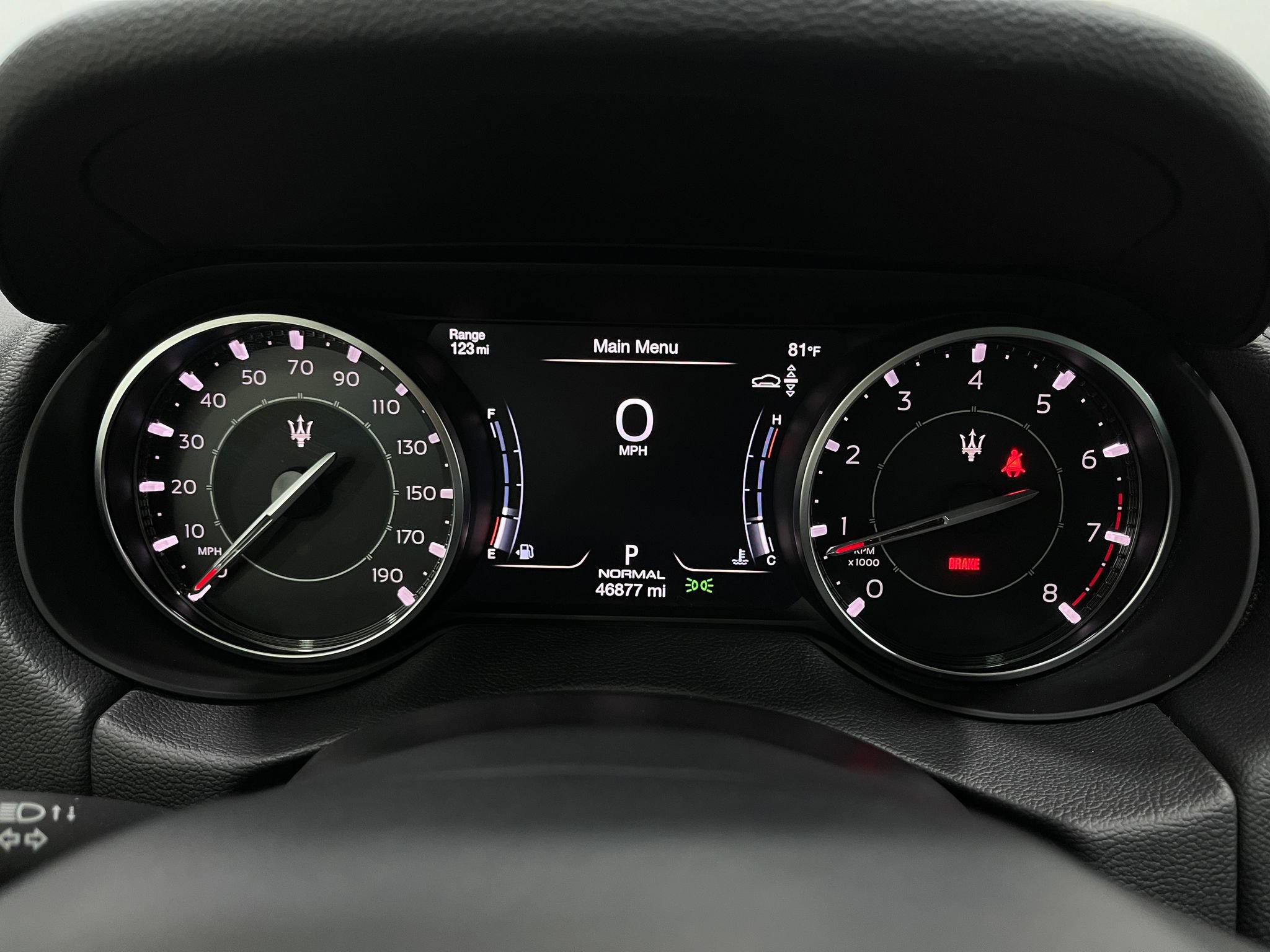 Used 2021 Maserati Levante AWD/4WD image 23