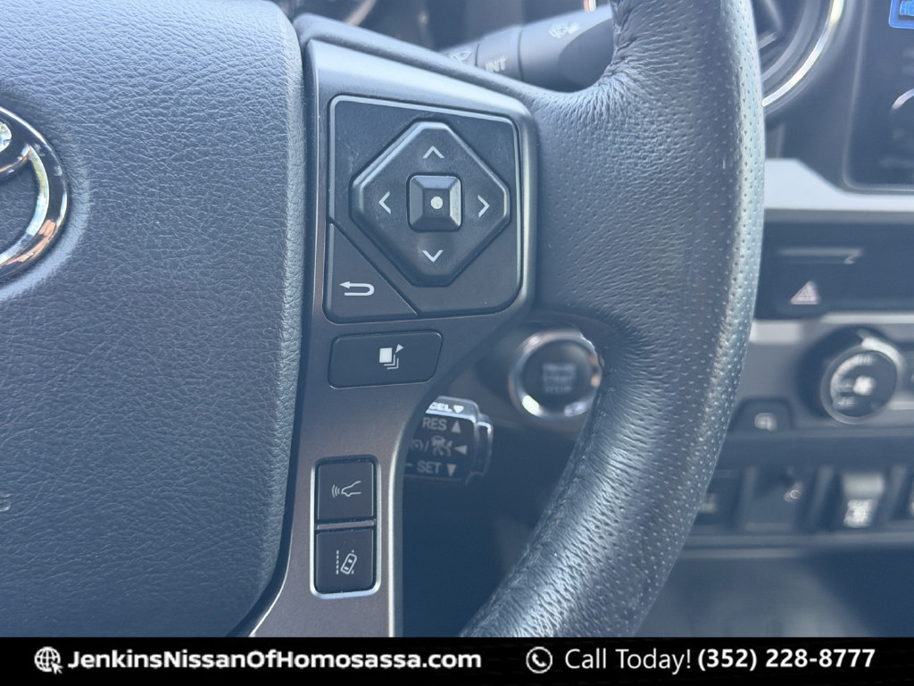 Used 2019 Toyota Tacoma TRD Sport RWD image 41