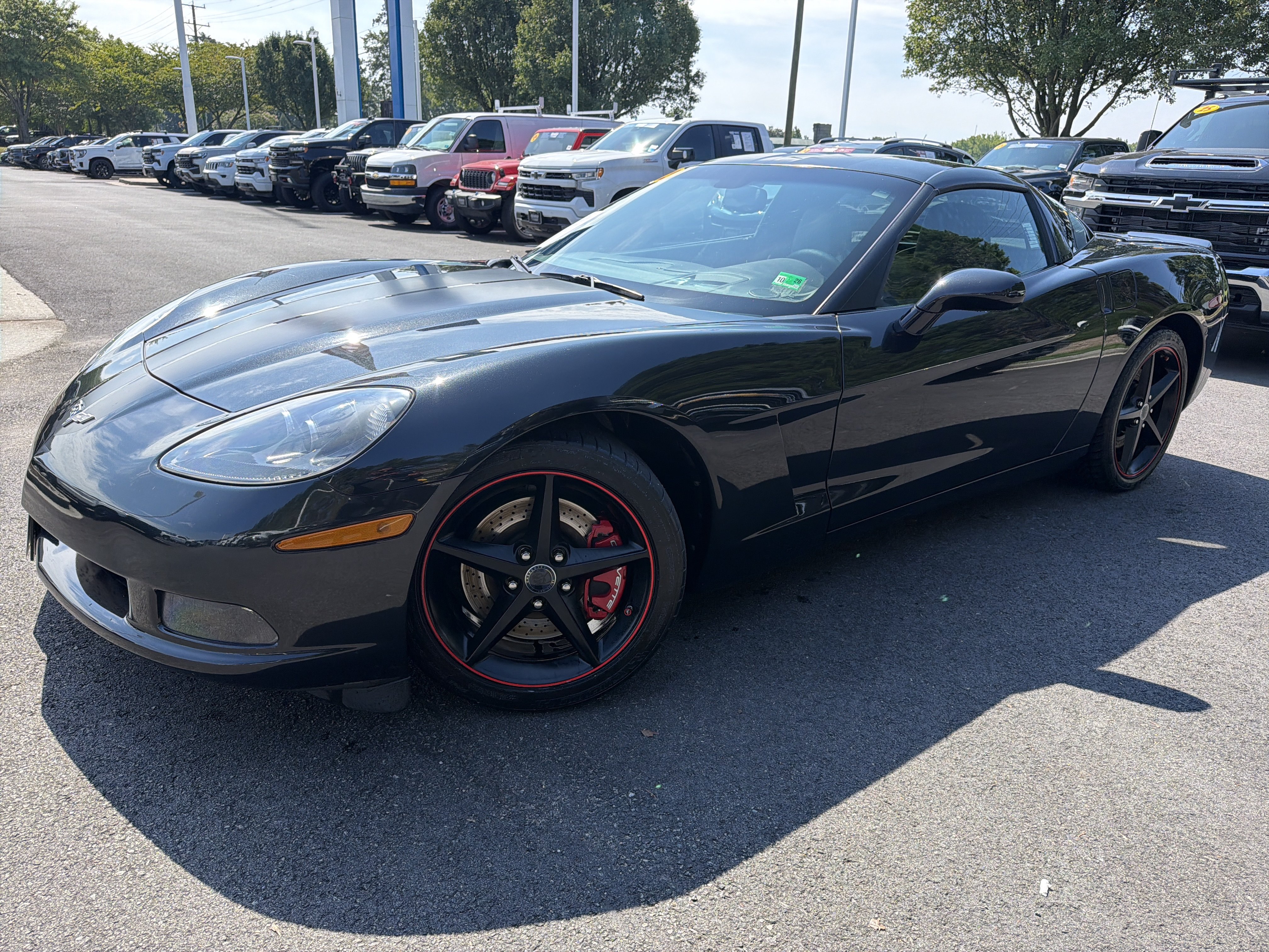 Used 2012 Chevrolet Corvette Coupe w/ 4LT Preferred Equipment Group RWD image 5