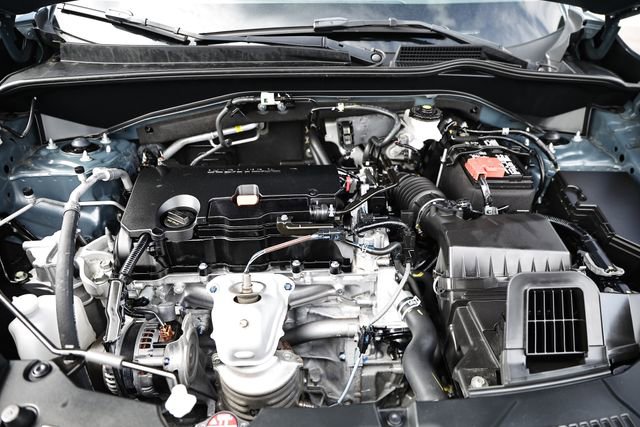 Certified 2025 Honda HR-V Sport image 30