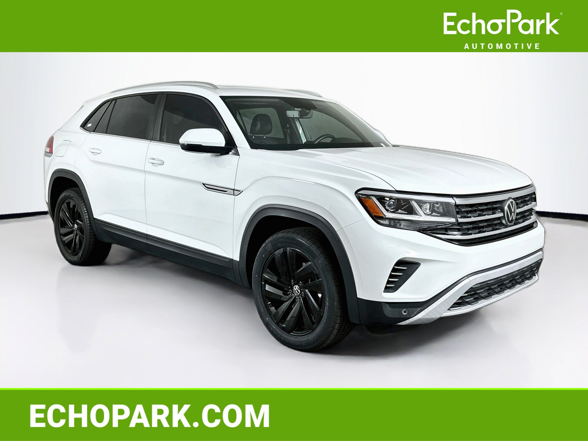 Used 2023 Volkswagen Atlas Cross Sport SE w/ Panoramic Sunroof Package FWD image 1