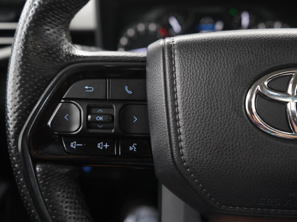 Used 2022 Toyota Tundra Limited AWD/4WD image 24