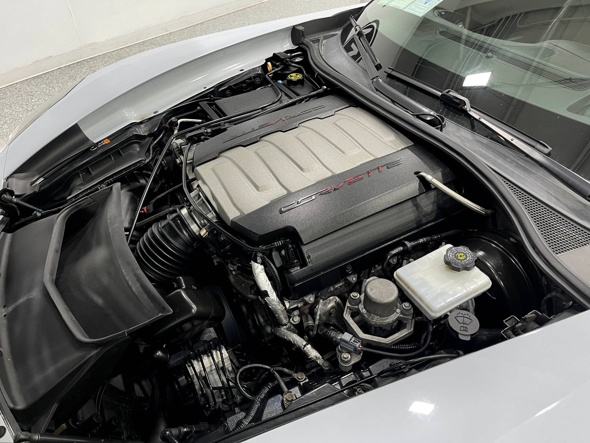 Used 2019 Chevrolet Corvette Stingray Coupe RWD image 22