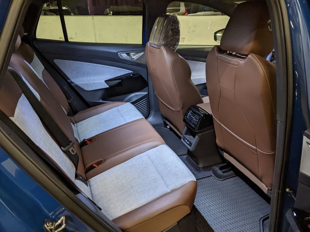 New 2026 Volkswagen ID.4 Pro RWD image 24
