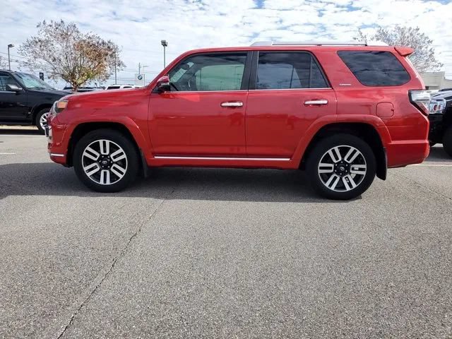 Used 2014 Toyota 4Runner Limited AWD/4WD image 4