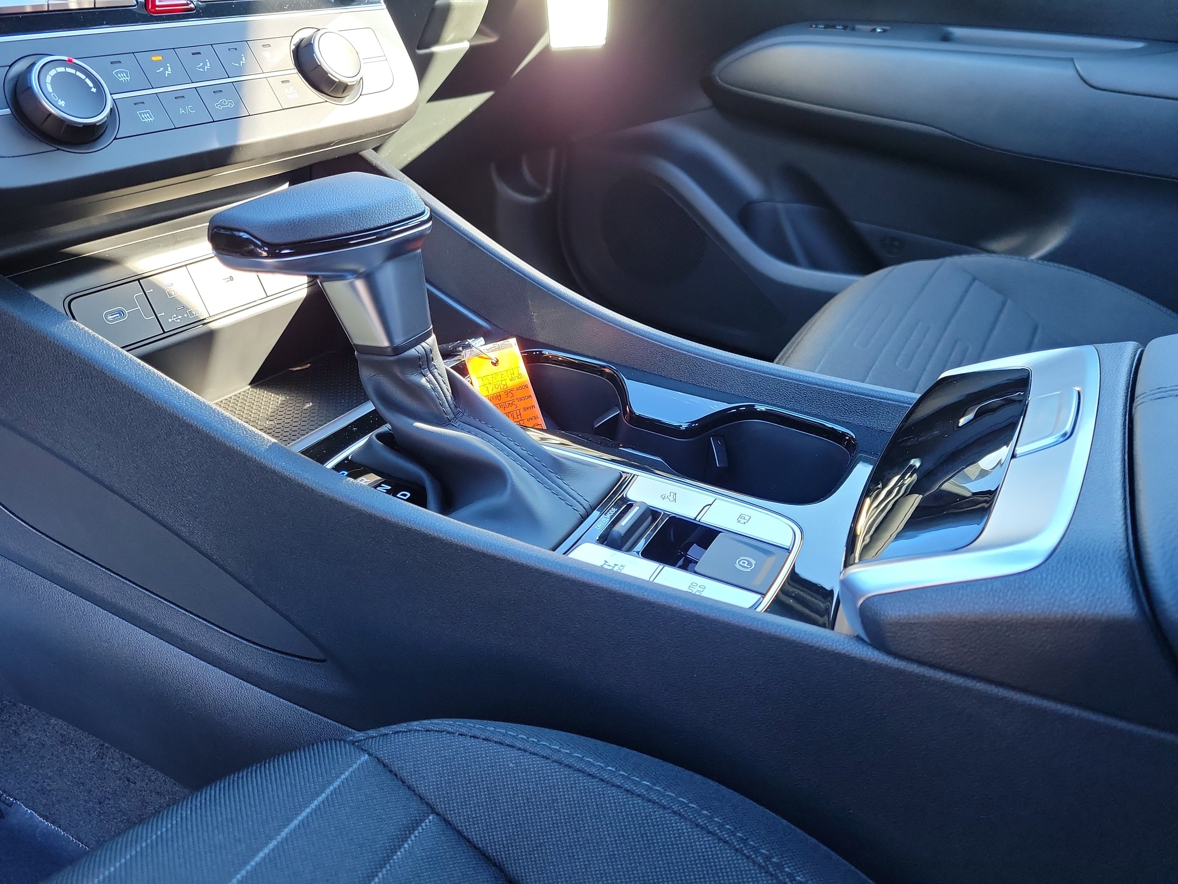 New 2026 Hyundai Santa Cruz SE AWD/4WD image 12