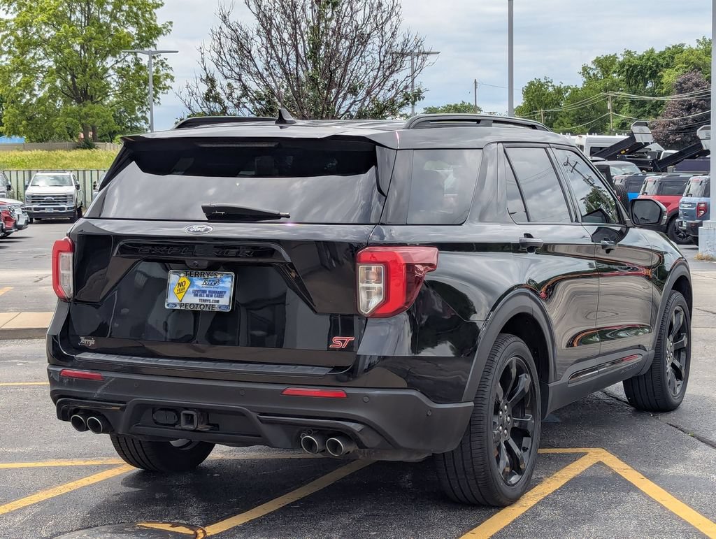 Used 2020 Ford Explorer ST w/ ST Street Pack AWD/4WD image 3