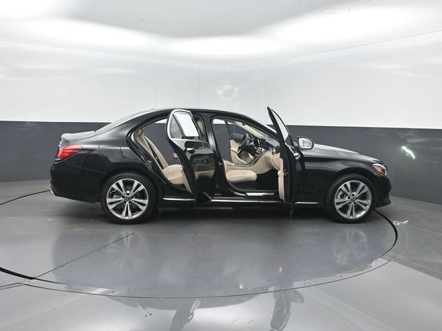 Used 2021 Mercedes-Benz C 300 4MATIC Sedan w/ Premium Package image 39
