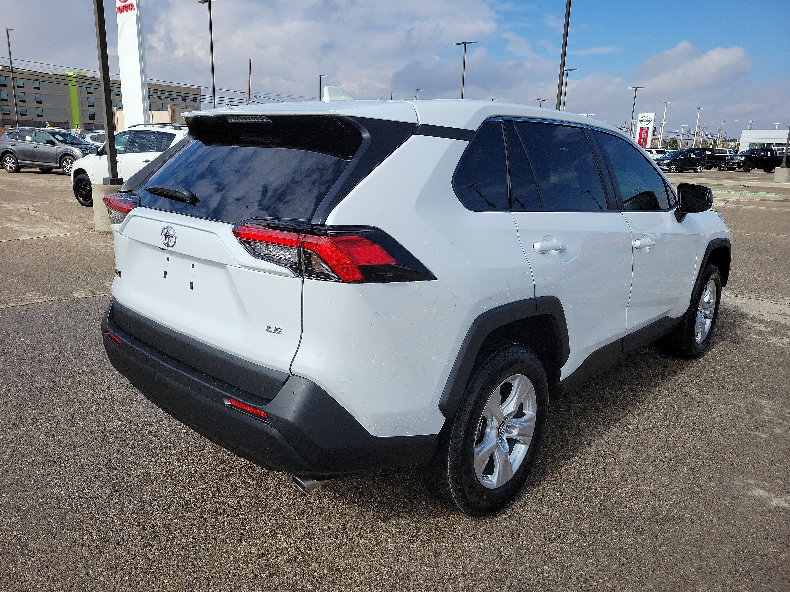 New 2024 Toyota RAV4 LE FWD image 4