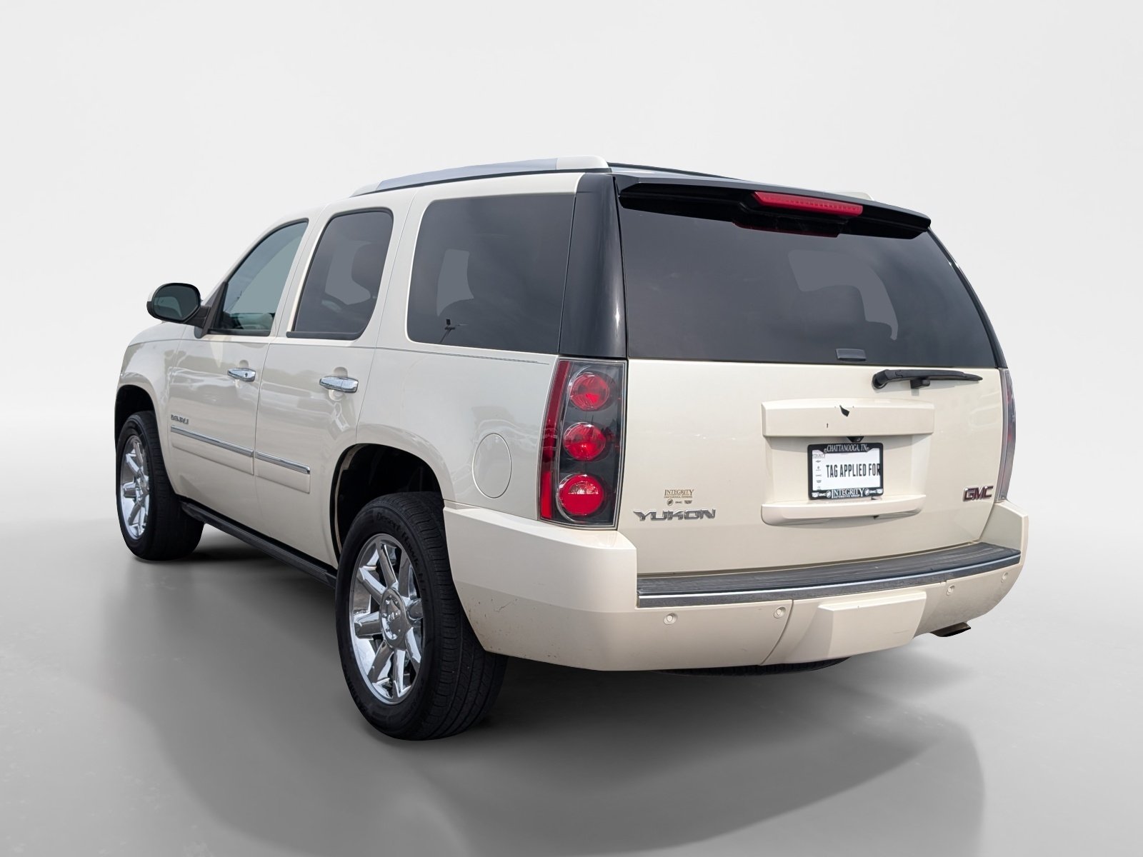 Used 2014 GMC Yukon Denali AWD/4WD image 4